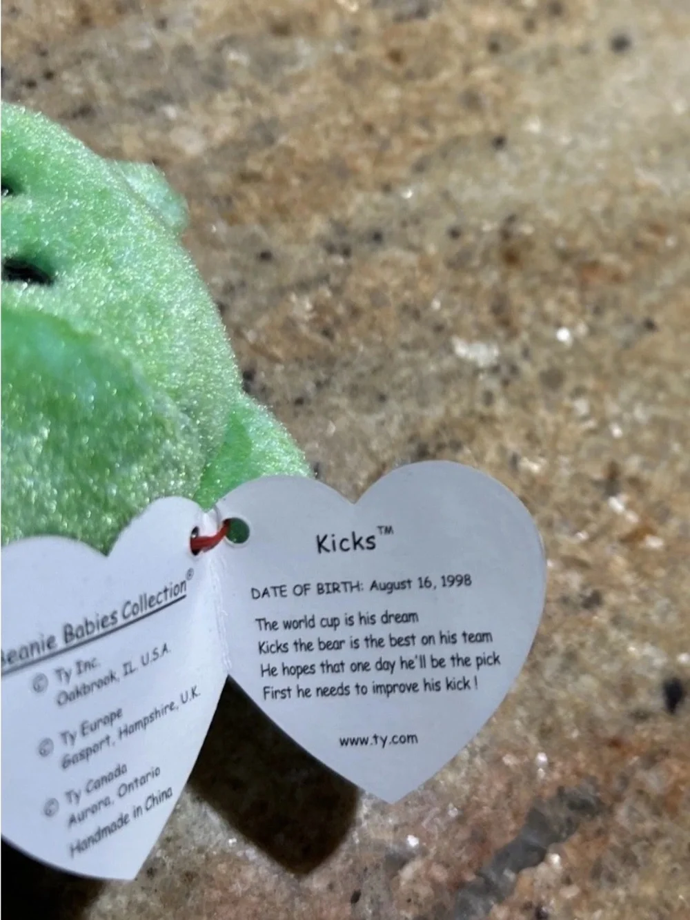 Vintage Ty Beanie Baby - Kicks the Green Soccer Bear (1998 / Retired)⁠